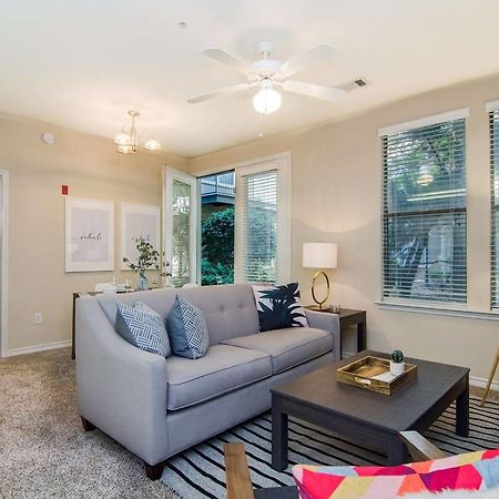 Appartement Heart Of Downtown Memphis! Sleeps 6! Extérieur photo