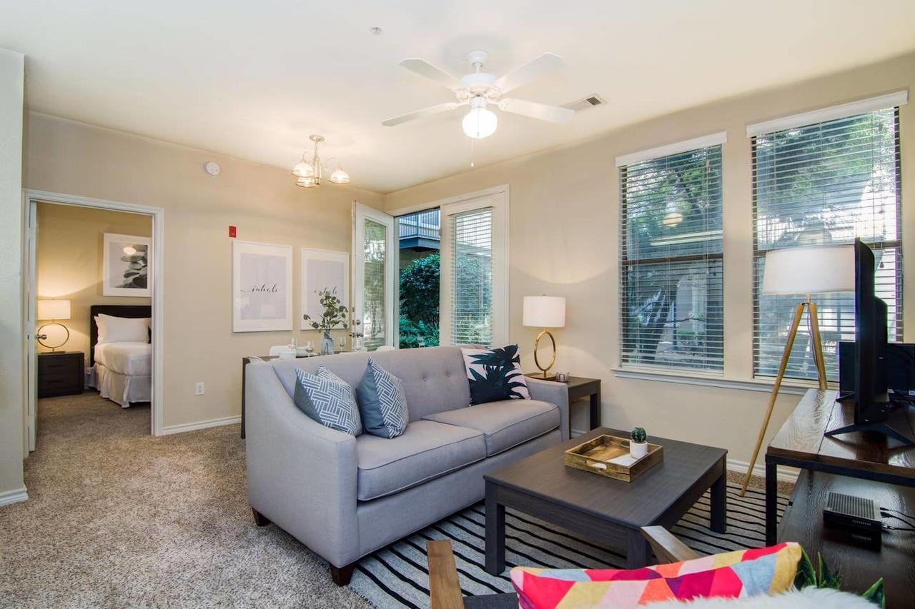 Appartement Heart Of Downtown Memphis! Sleeps 6! Extérieur photo